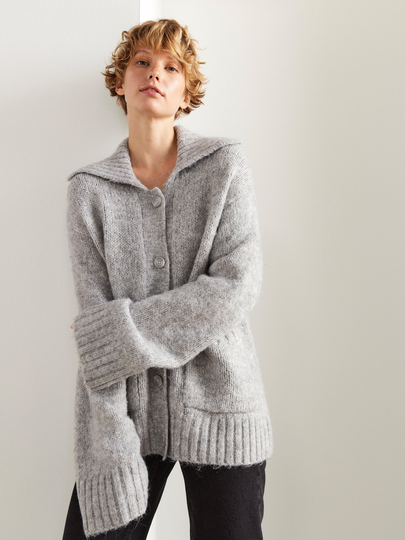 Stickad cardigan