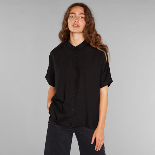 Shirt Short Sleeve Nibe Black