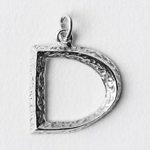 Signature Letter D