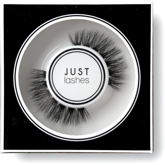Just Lashes Andriana L.