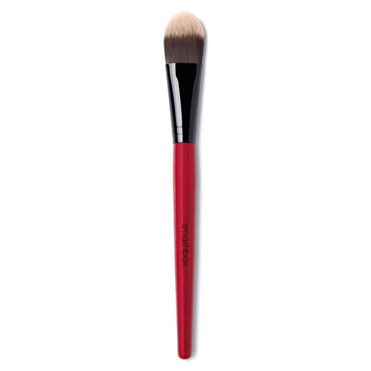 Blurring Foundation Brush, Smashbox Foundation & Puder