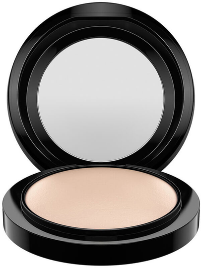 MAC Cosmetics Mineralize Skinfinish/ Natural Light