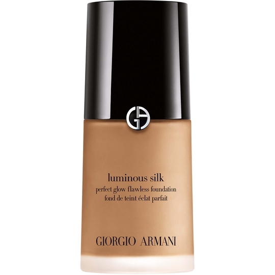 Giorgio Armani Beauty Luminous Silk 9