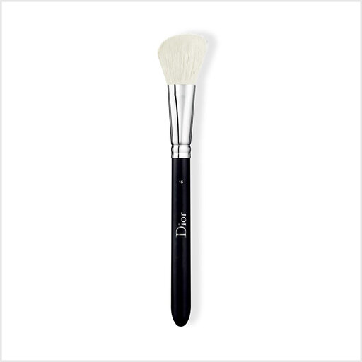 BLUSH BRUSH