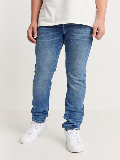 STURE WIDER FIT Jeans med mer generös passform