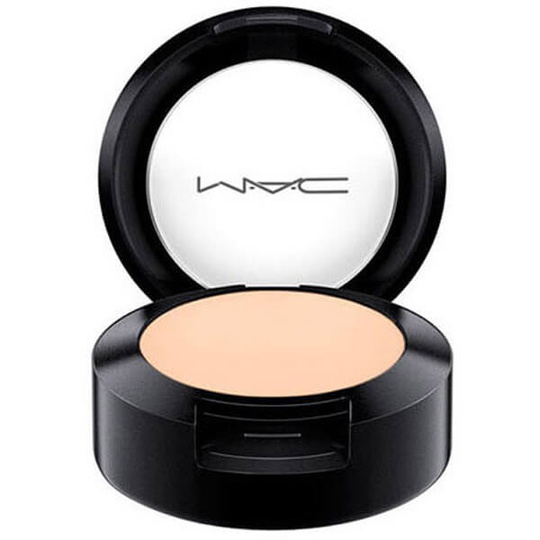MAC Cosmetics Studio Finish SPF 35 Concealer Nc10