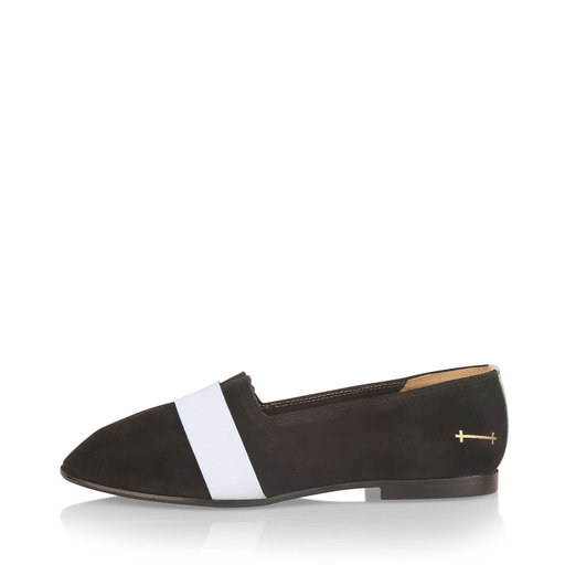 Yatfai ballerina black suede