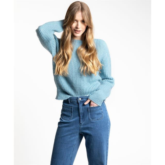 Stickad Jumper I Blå Mohair - Lova Blue