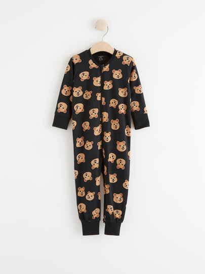 Pyjamas med quokkor och applikation baktill