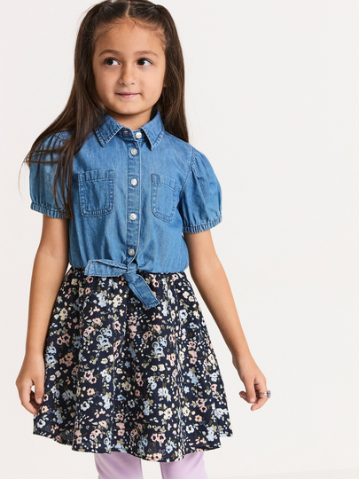 Denimklänning med blommig kjol
