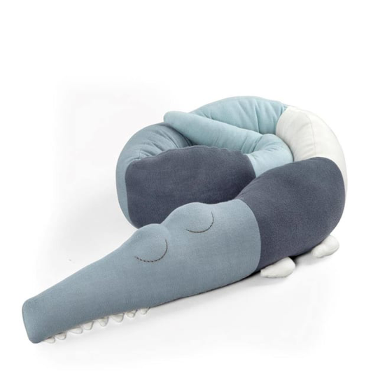 Stickad kudde, Sleepy Croc, powder blue