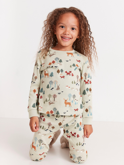 Pyjamasset med skogstryck