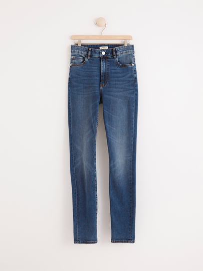 VERA Slim fit jeans med hög midja