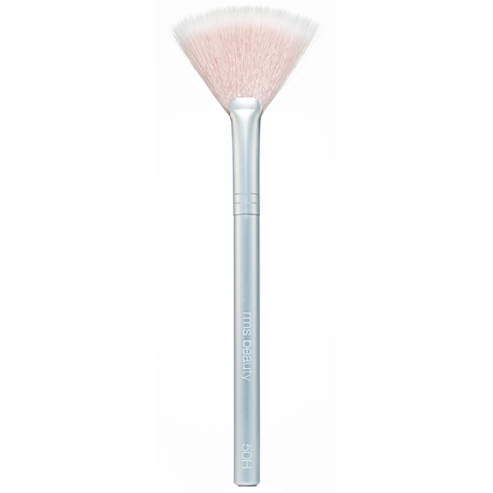 RMS Beauty skin2skin fan brush