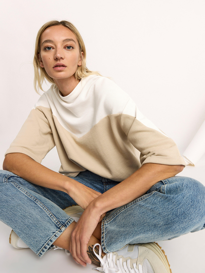 Tvåfärgad sweatshirt