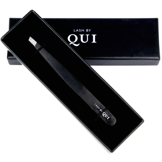 Lash By QUI Brow Tweezers Black