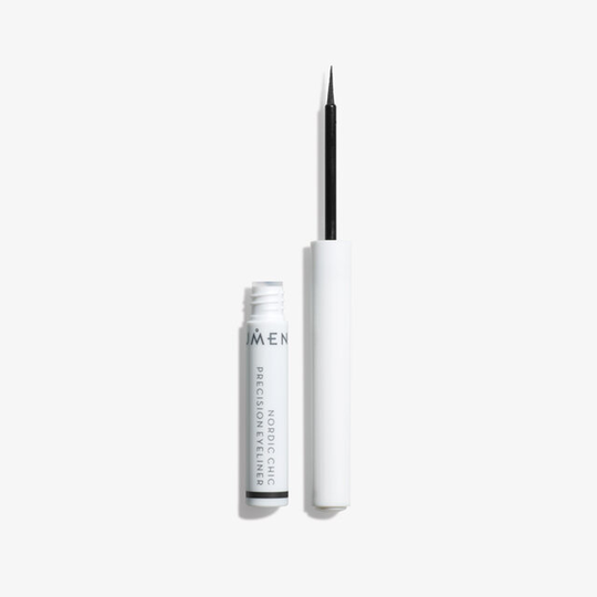 Nordic Chic Precision Eyeliner