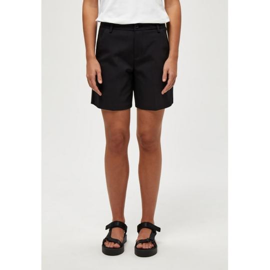 Daya Shorts
