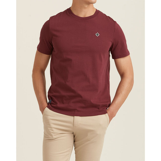 Darell Tee