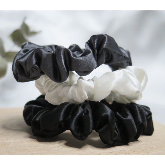 Soft Cloud Mulberry Silk Scrunshies 3-pack medium BCW