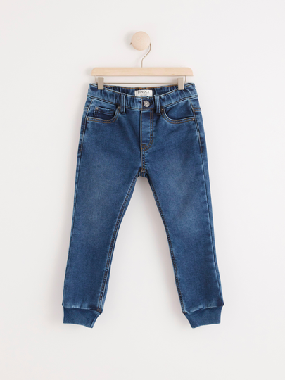 Regular fit jeans med borstad insida