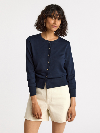 Finstickad cardigan