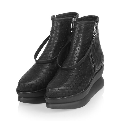 503g Black Leather Weave