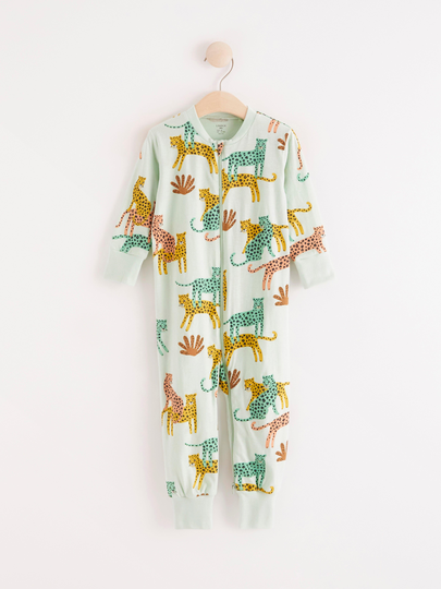 Pyjamas med djur