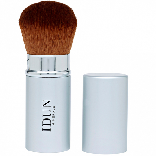 Idun Minerals Retractable Kabuki Brush